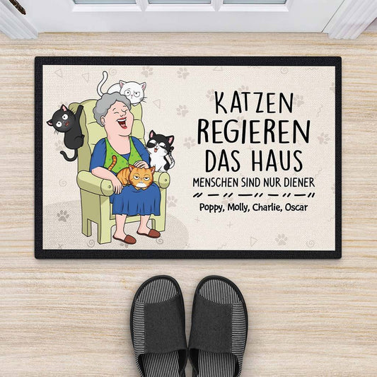 3484DGE2 katzen regieren das haus menschen sind nur diener lustige fussmatte fur katzenliebhaber personalisiert