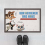4066DGE1 wir regieren das haus cartoon lustige fussmatte katzen personalisiert 4066D9T5D