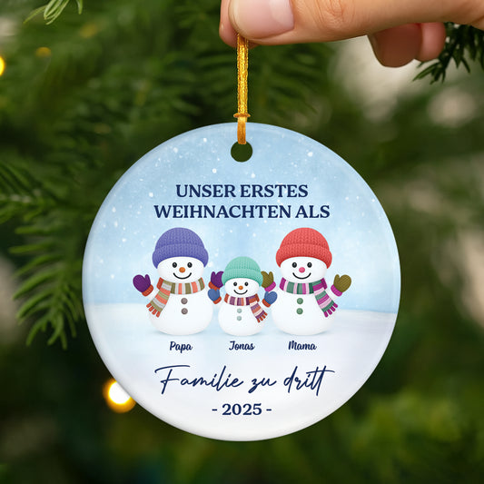 6773OGE2 unser erstes weihnachten als familie schneemann keramik weihnachtsschmuck personalisiert_ 6773OTZNI