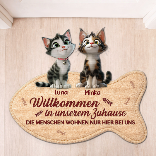 8579AGE1 der mensch wohnt nur hier bei uns fussmatte katzen personalisiert unregelmassige form 8579ad6pcd_1